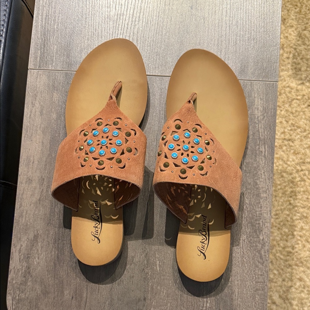 LUCKY brandTan Sandals with Blue Embellishments